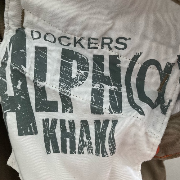 Mens Alpha Slim Docker Khakis - Picture 3 of 5